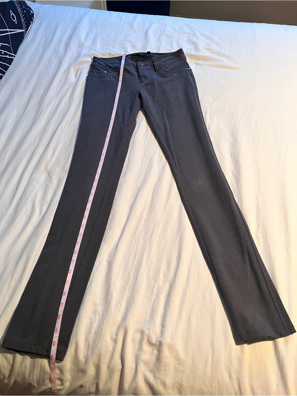 GUESS Women's Charcoal Skinny Stretch Pants